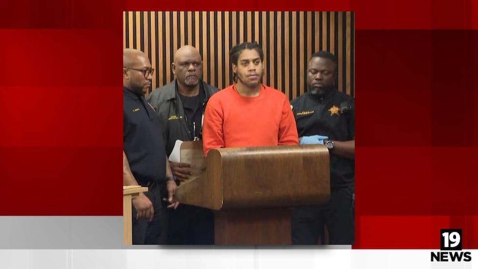 El acusado del asesinato de un conductor de Lyft fue detenido sin derecho a fianza