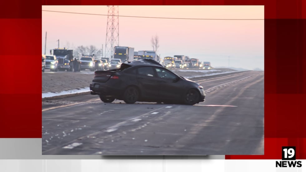 Dos muertos tras accidente que involucró un camión semirremolque en el condado de Ashland,...