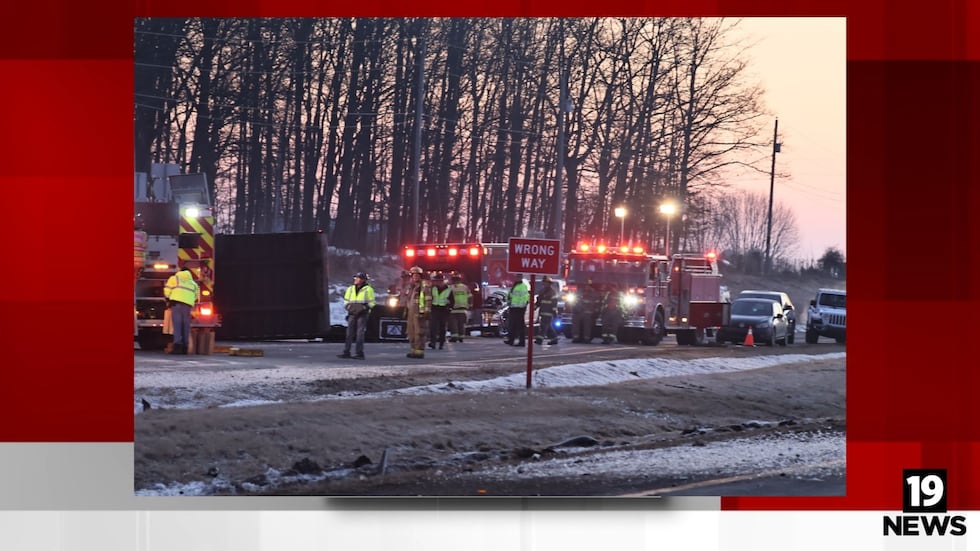 Dos muertos tras accidente que involucró un camión semirremolque en el condado de Ashland,...