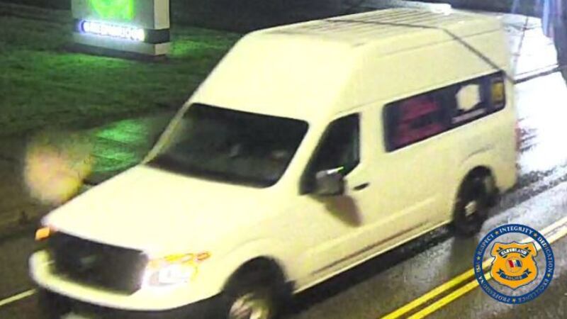 Un hombre de 63 años murió el jueves pasado después de ser atropellado por varios vehículos y...