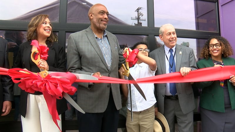 CentroVilla25’s grand opening in Clark-Fulton neighborhood