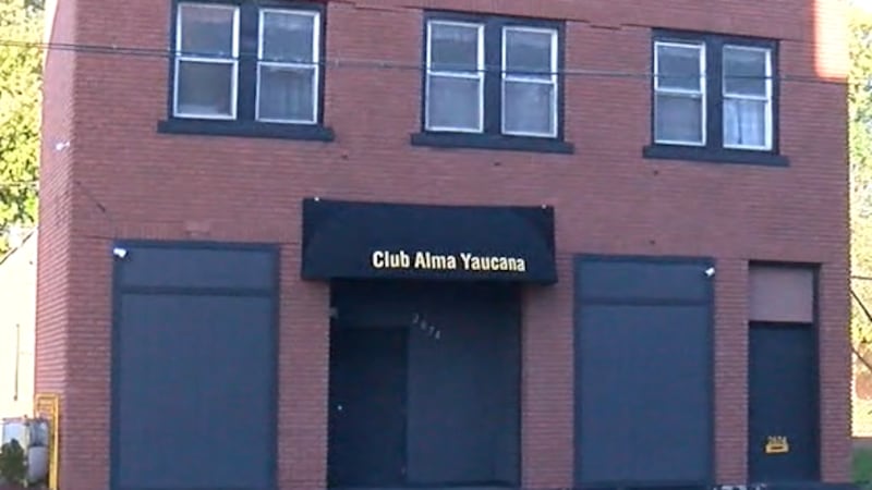 Padre e hijo baleados en club del Lado Oeste de Cleveland