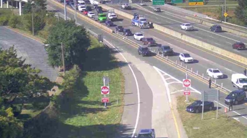 Accidente en el centro de Cleveland cierra dos autopistas (ODOT)