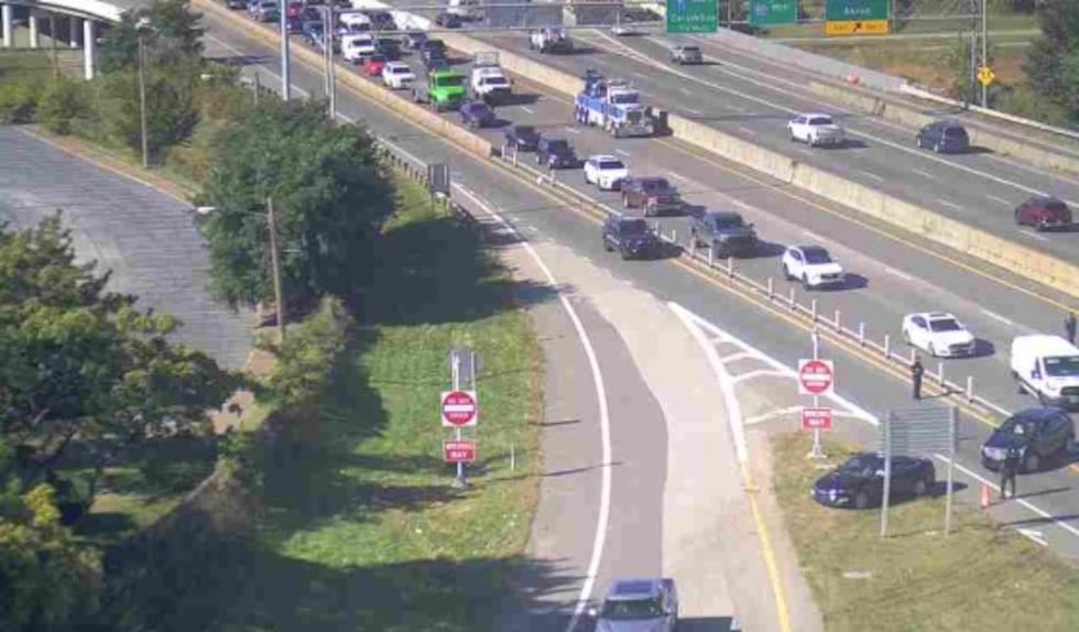 Accidente en el centro de Cleveland cierra dos autopistas (ODOT)