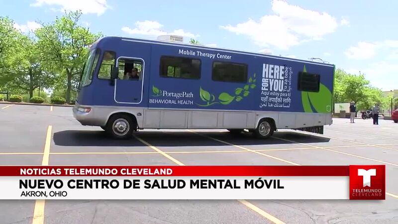 Organización en Akron debuta nuevo centro de salud mental móvil