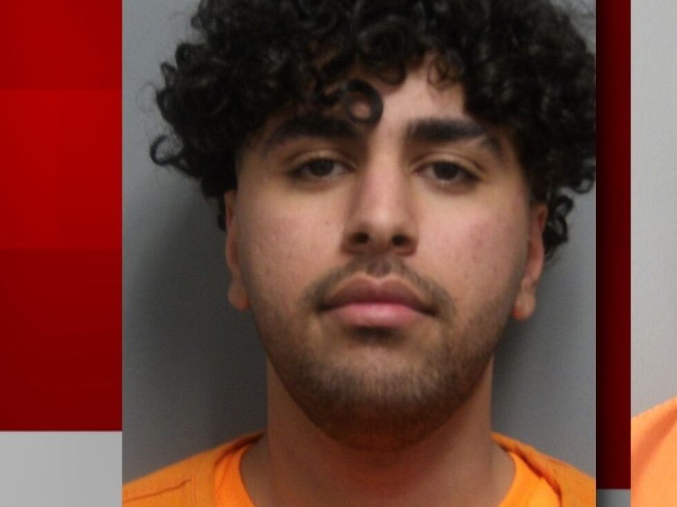 Policía de Cleveland anuncia 6 arrestos más relacionados con las tomas de calles de septiembre