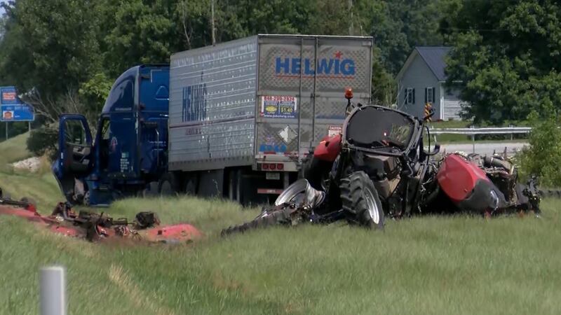 El incidente ocurrió en la Interestatal 69 en Indiana, y provocó el cierre de la vía por...
