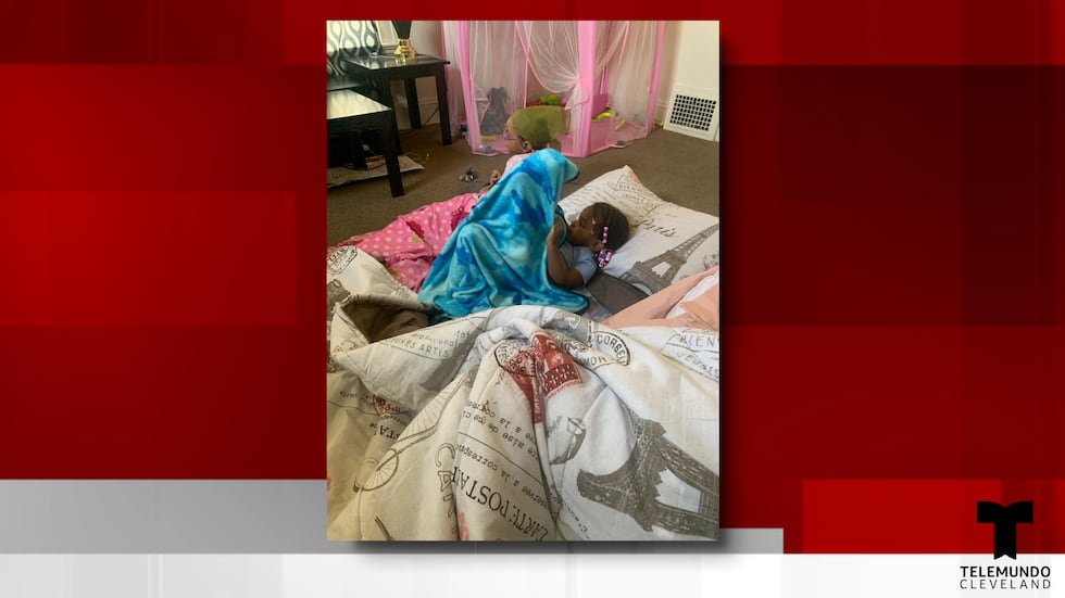 Amor Wilson, de 10 años, y Mila Chatman, de 8 años