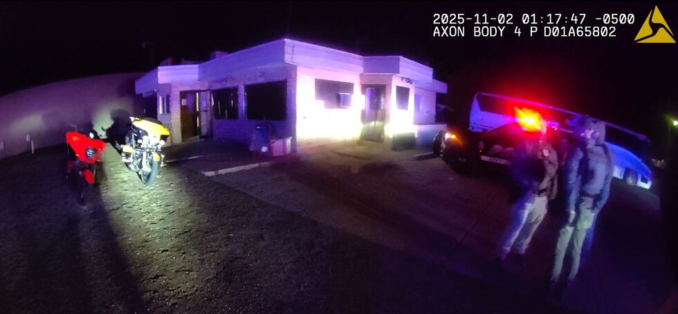 “Bar” clandestino de Alliance desmantelado en redada policial.